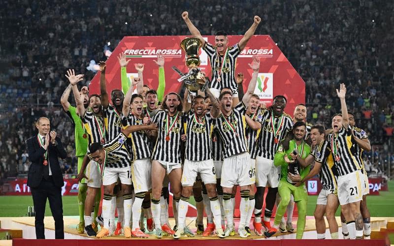 Tin nóng hôm nay - Juventus đoạt Cup Quốc gia lần thứ 15